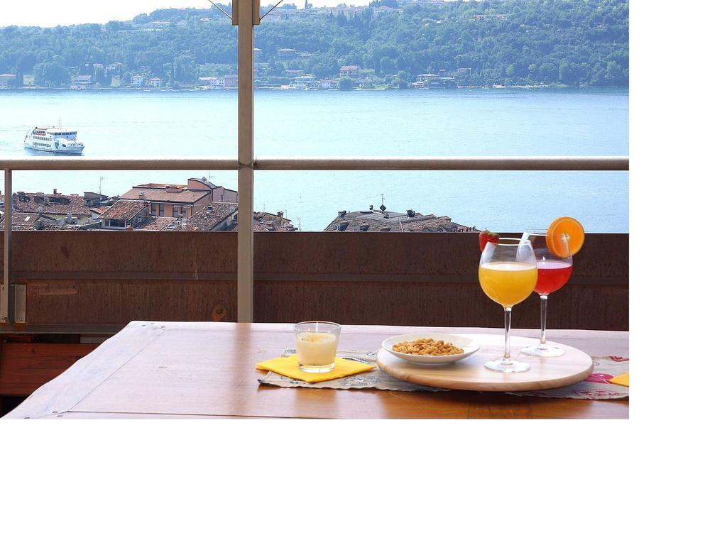 Ai Colli B&B Salo Ruang foto