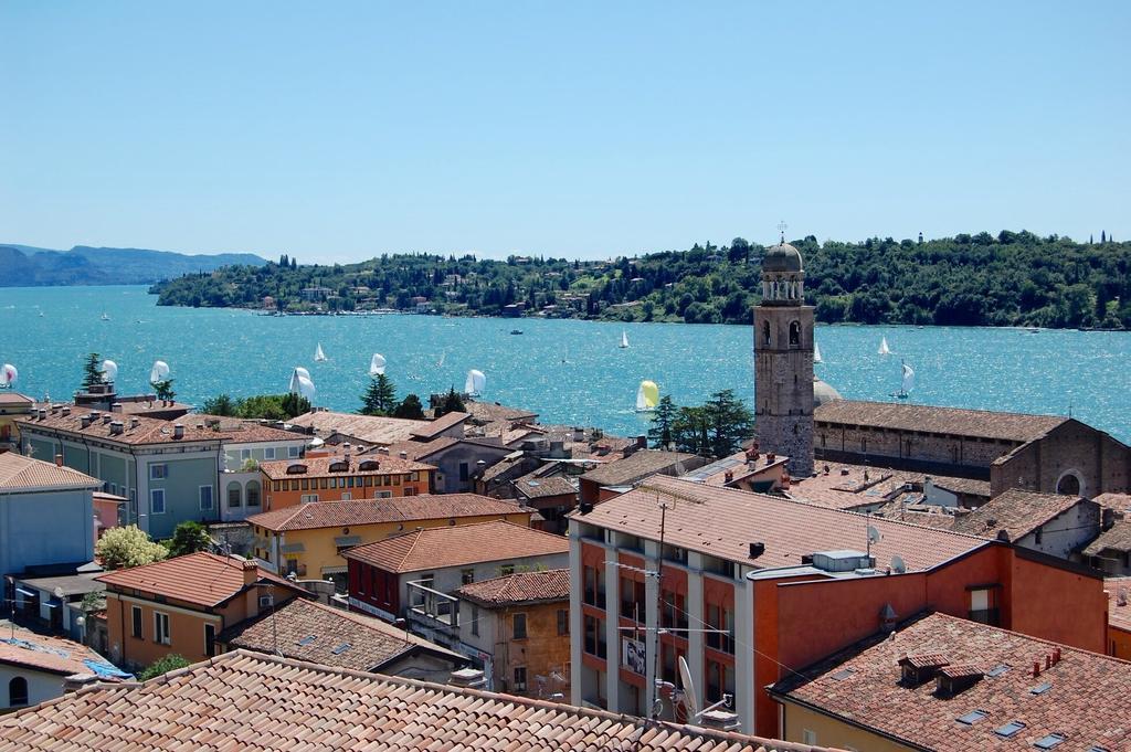 Ai Colli B&B Salo Ruang foto
