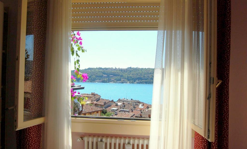 Ai Colli B&B Salo Ruang foto