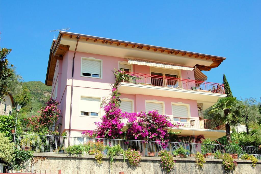 Ai Colli B&B Salo Ruang foto